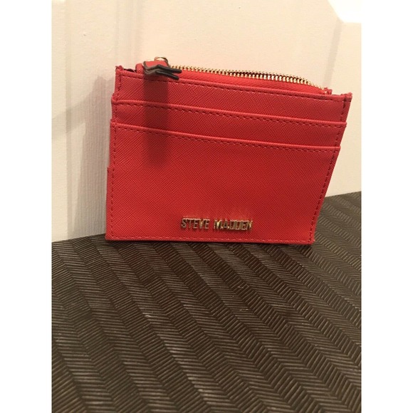 Steve Madden Red Card Holder, ID Wallet Zip Coin Purse - Picture 11 of 14